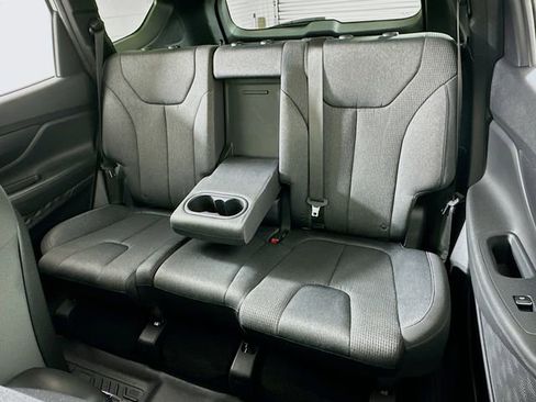 Used 2023 Hyundai Santa Fe SE image 11