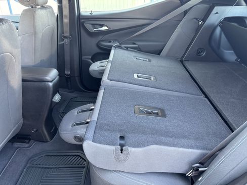 Used 2023 Chevrolet Bolt EUV LT w/ Driver Confidence Package FWD image 25