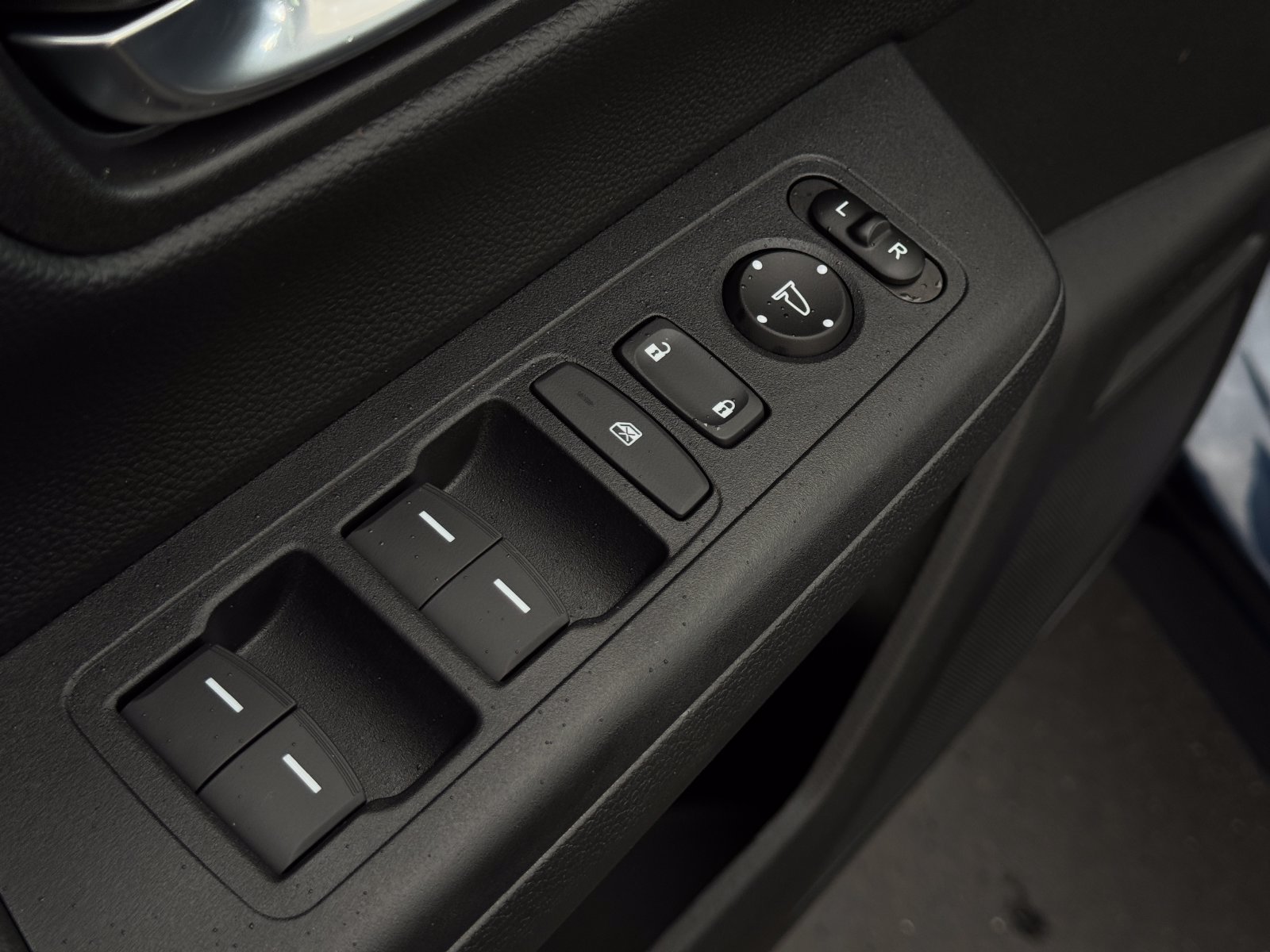 Used 2026 Honda CR-V Sport-L image 15
