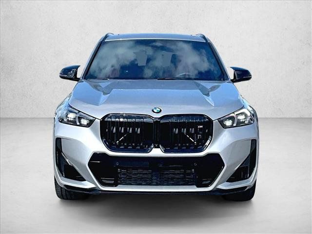 Used 2026 BMW X1 M35i w/ Technology Package AWD/4WD image 3