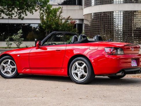 Used 2003 Honda S2000 image 3