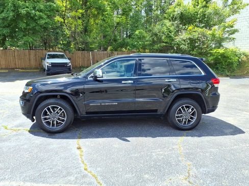 Used 2019 Jeep Grand Cherokee Limited AWD/4WD image 8