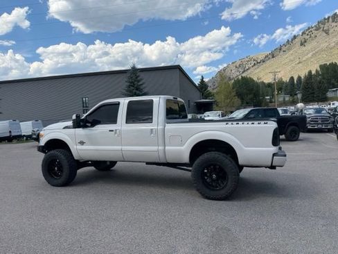Used 2015 Ford F250 Platinum w/ FX4 Off-Road Package AWD/4WD image 13