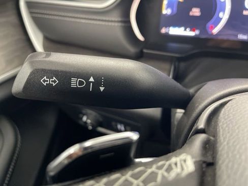 New 2025 Jeep Grand Cherokee L Limited w/ Black Appearance Package image 45