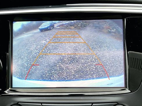 Used 2017 Buick Envision Essence image 18