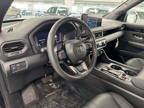 New 2026 Honda Pilot TrailSport image 24