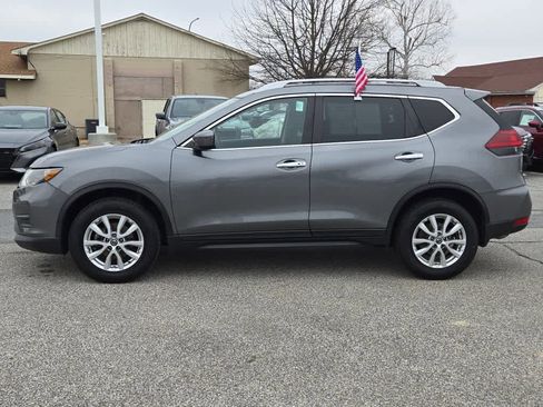 Used 2020 Nissan Rogue SV image 5