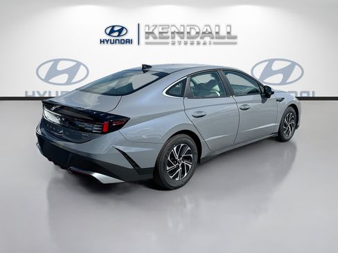 New 2026 Hyundai Sonata Blue FWD image 6