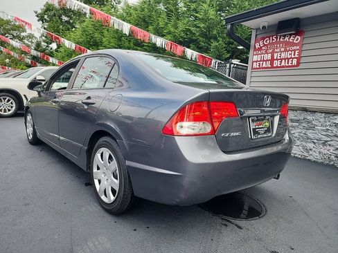 Used 2011 Honda Civic LX image 2
