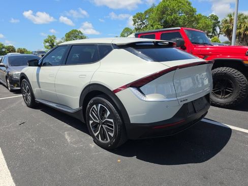 Certified 2024 Kia EV6 Light RWD image 11