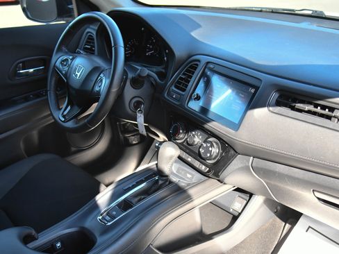 Used 2022 Honda HR-V Sport image 40