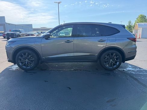 Used 2025 Acura MDX A-Spec AWD/4WD image 10