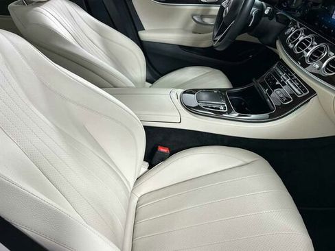 Used 2021 Mercedes-Benz E 350 Sedan image 17