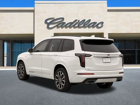 Certified 2023 Cadillac XT6 Sport image 8