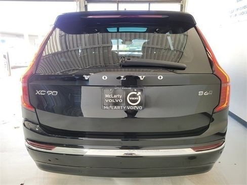 Certified 2026 Volvo XC90 B6 Plus w/ Protection Package image 5