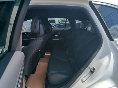 New 2025 Mercedes-Benz GLC 350e 4MATIC image 5