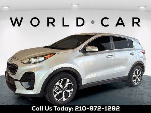 Used 2020 Kia Sportage LX FWD image 11