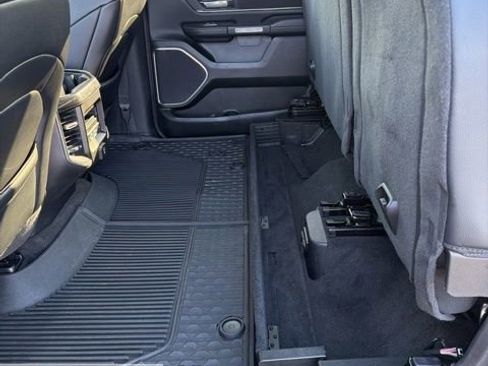 Used 2021 RAM 1500 Laramie image 29