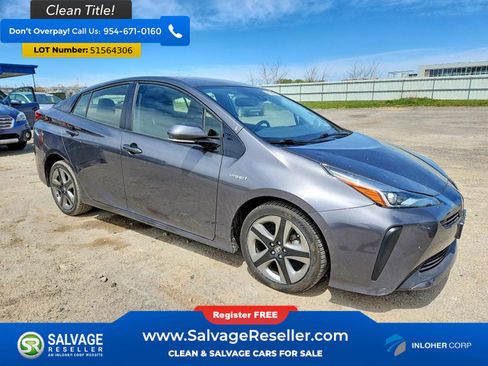 Used 2019 Toyota Prius XLE FWD image 5