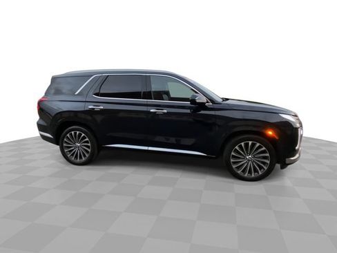 Used 2024 Hyundai Palisade Calligraphy AWD/4WD image 3