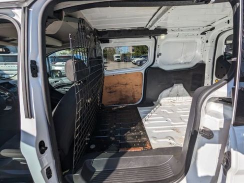 Used 2016 Ford Transit Connect XLT image 17