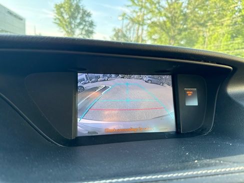 Used 2013 Lexus ES 350 w/ Luxury Pkg FWD image 14