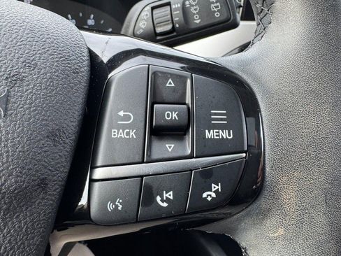 Used 2022 Ford Escape SEL image 19