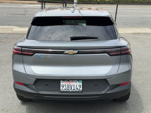 Used 2025 Chevrolet Equinox EV LT FWD image 6