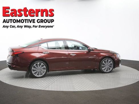 Used 2024 Nissan Altima 2.5 SL AWD/4WD image 47