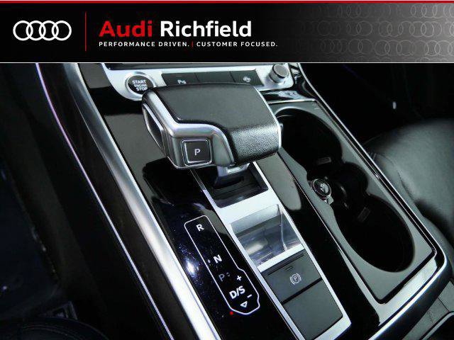 Used 2022 Audi Q7 3.0T Premium Plus w/ Premium Plus Package AWD/4WD image 15