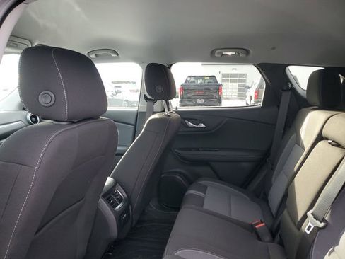 Certified 2024 Chevrolet Blazer LT w/ Convenience Package image 9