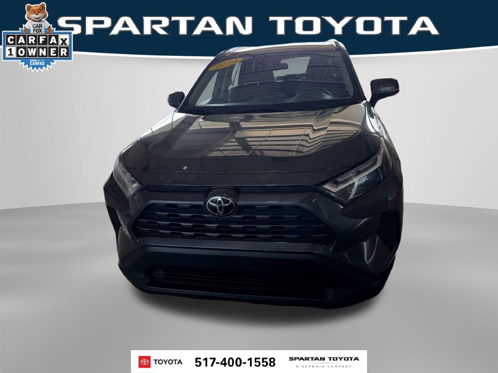 Used 2024 Toyota RAV4 XLE FWD image 3