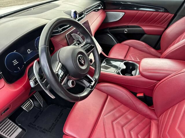Used 2023 Maserati Grecale Modena AWD/4WD image 10