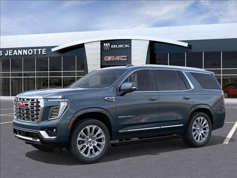 New 2026 GMC Yukon Denali w/ Sun & Power Step Package AWD/4WD image 2