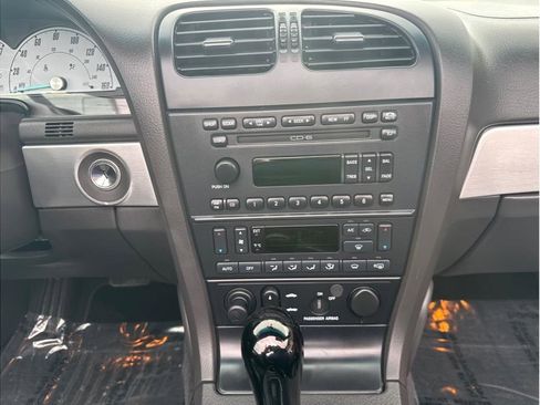 Used 2002 Ford Thunderbird image 52
