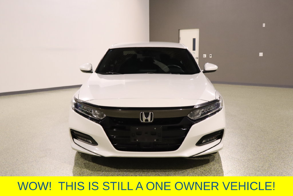 Used 2019 Honda Accord Sport image 2