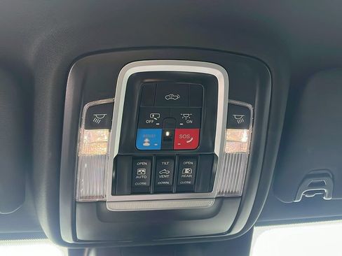 New 2026 RAM 3500 Laramie AWD/4WD image 17