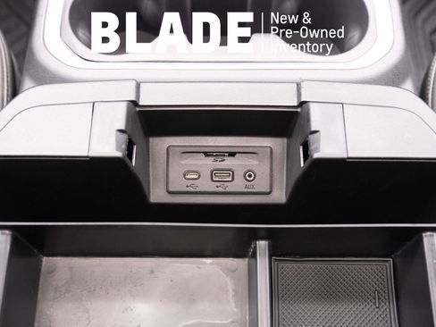 Used 2021 Chevrolet Silverado 1500 LT Trail Boss w/ LT Trail Boss Premium Package image 8