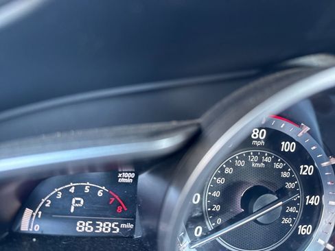 Used 2016 MAZDA MAZDA3 i Sport w/ Preferred Equipment Package image 14