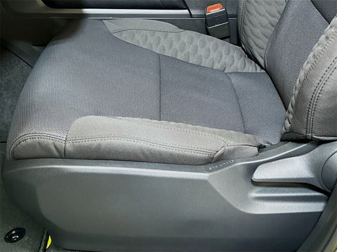 New 2026 Toyota Tundra SR image 18