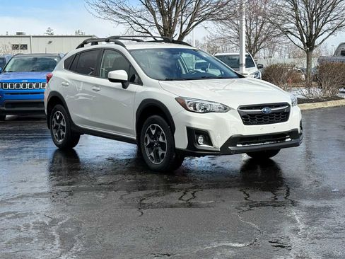 Used 2019 Subaru Crosstrek 2.0i Premium w/ Eyesight System image 3