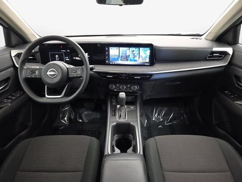 Used 2026 Nissan Kicks S FWD image 13