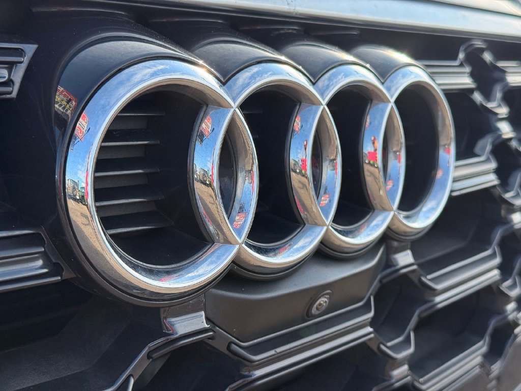 Used 2023 Audi Q5 2.0T Premium Plus AWD/4WD image 10