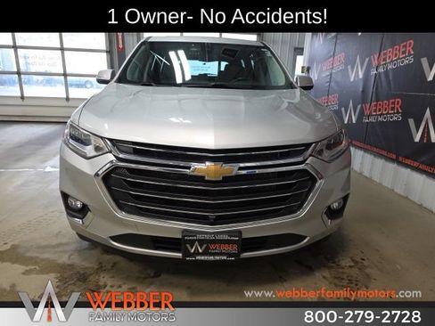 Used 2021 Chevrolet Traverse Premier AWD/4WD image 2