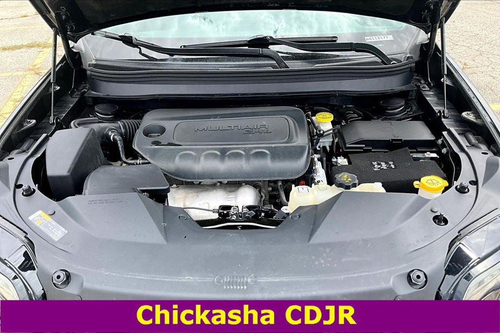 Used 2023 Jeep Cherokee Altitude Lux AWD/4WD image 30
