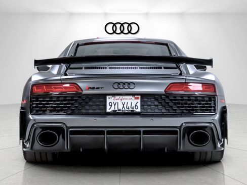 Used 2023 Audi R8 V10 GT RWD image 4
