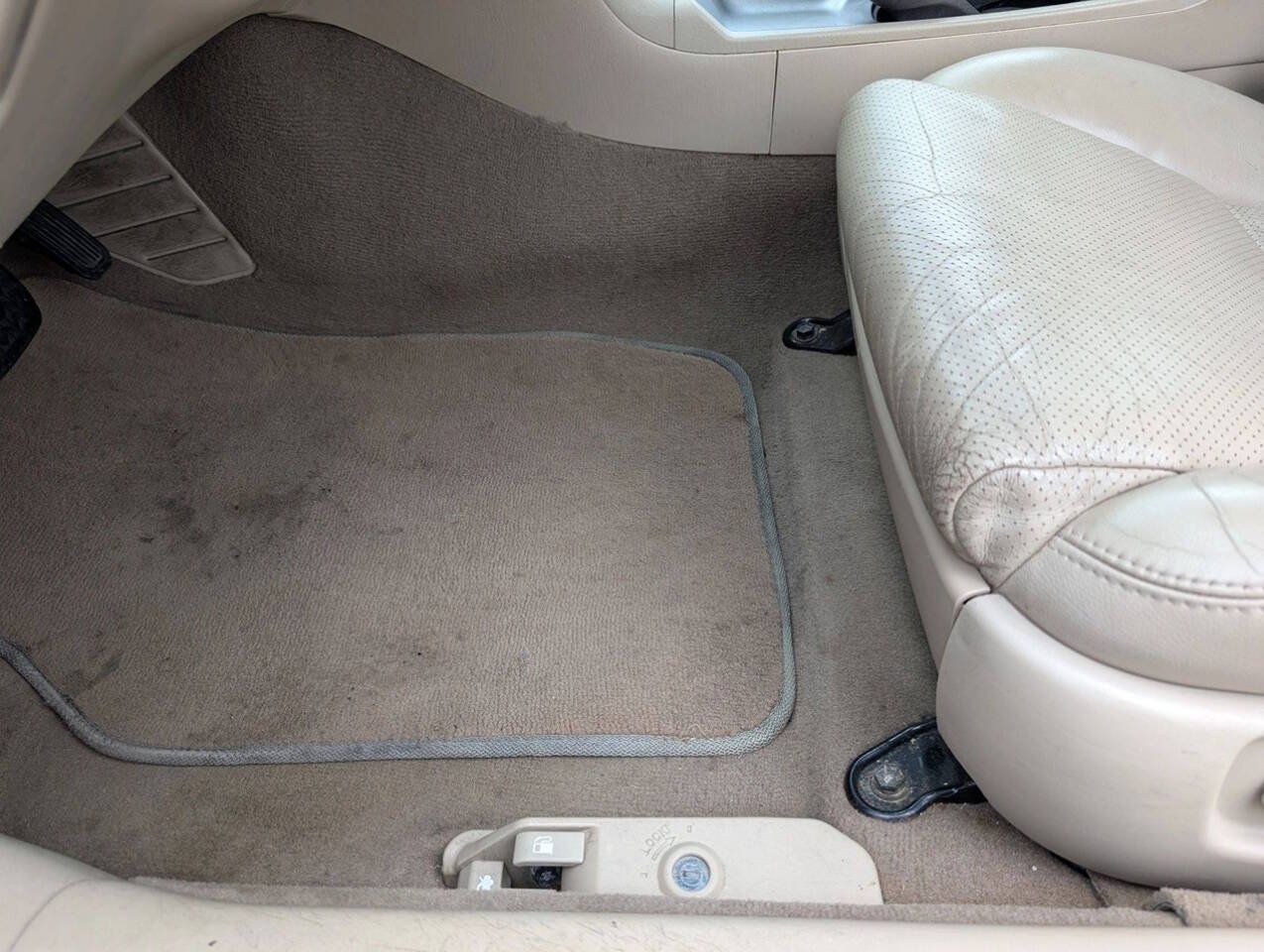 Used 2006 Toyota Solara SE FWD image 24