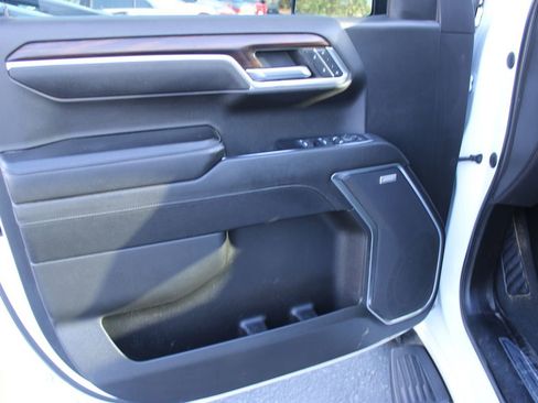 Used 2023 GMC Sierra 1500 SLT w/ SLT Premium Package image 37