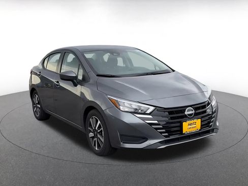Used 2025 Nissan Versa SV FWD image 3