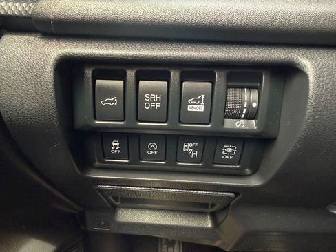 Used 2019 Subaru Forester Touring AWD/4WD image 14
